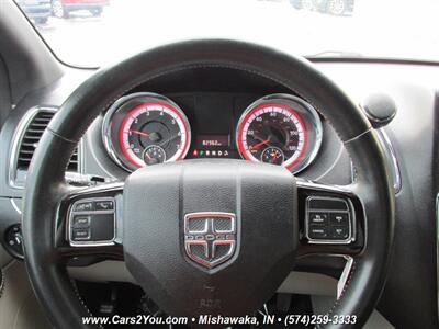 2015 Dodge Grand Caravan SE Plus   - Photo 21 - Mishawaka, IN 46545