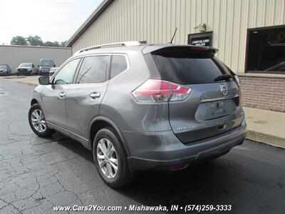 2016 Nissan Rogue SV AWD   - Photo 5 - Mishawaka, IN 46545