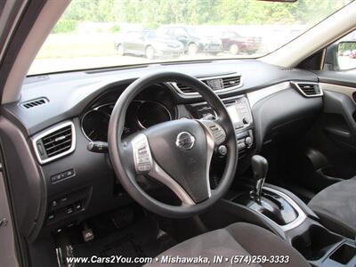 2016 Nissan Rogue SV AWD   - Photo 11 - Mishawaka, IN 46545