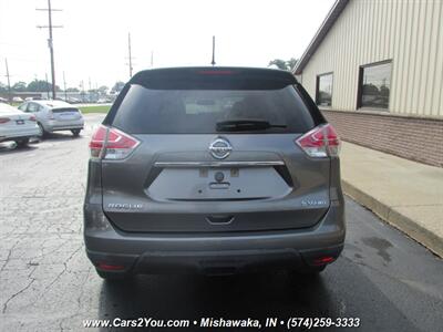 2016 Nissan Rogue SV AWD   - Photo 6 - Mishawaka, IN 46545