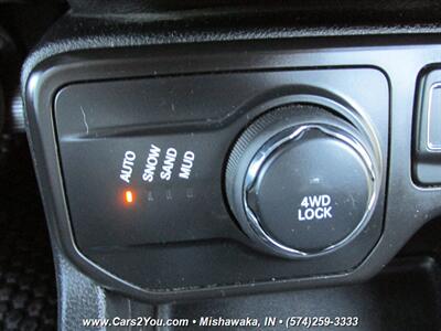 2019 Jeep Renegade Latitude 4x4   - Photo 30 - Mishawaka, IN 46545