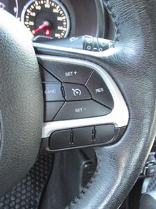 2019 Jeep Renegade Latitude 4x4   - Photo 25 - Mishawaka, IN 46545