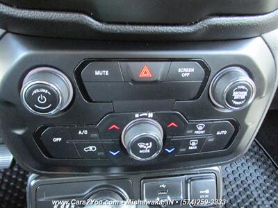 2019 Jeep Renegade Latitude 4x4   - Photo 29 - Mishawaka, IN 46545