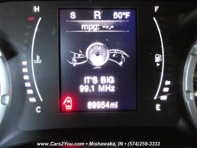 2019 Jeep Renegade Latitude 4x4   - Photo 23 - Mishawaka, IN 46545