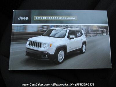 2019 Jeep Renegade Latitude 4x4   - Photo 32 - Mishawaka, IN 46545