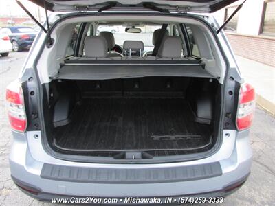 2015 Subaru Forester 2.5i Limited AWD   - Photo 16 - Mishawaka, IN 46545