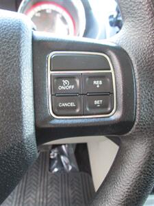 2015 Dodge Grand Caravan SE Plus   - Photo 11 - Mishawaka, IN 46545