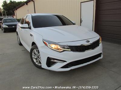 2019 Kia Optima LX   - Photo 1 - Mishawaka, IN 46545