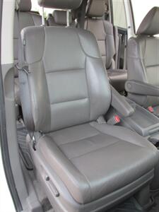 2015 Honda Odyssey Touring Elite   - Photo 26 - Mishawaka, IN 46545
