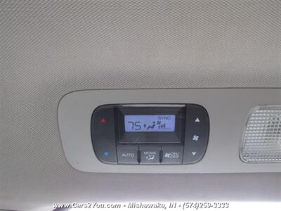 2015 Honda Odyssey Touring Elite   - Photo 17 - Mishawaka, IN 46545