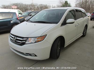 2015 Honda Odyssey Touring Elite   - Photo 4 - Mishawaka, IN 46545