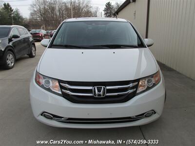 2015 Honda Odyssey Touring Elite   - Photo 3 - Mishawaka, IN 46545