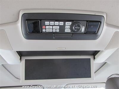 2015 Honda Odyssey Touring Elite   - Photo 18 - Mishawaka, IN 46545
