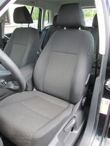 2012 Volkswagen Tiguan SE   - Photo 10 - Mishawaka, IN 46545