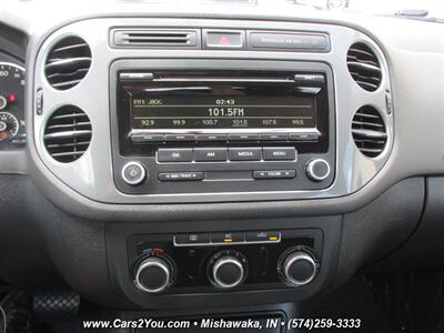 2012 Volkswagen Tiguan SE   - Photo 23 - Mishawaka, IN 46545