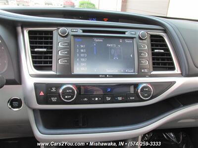 2015 Toyota Highlander XLE 4x4   - Photo 28 - Mishawaka, IN 46545