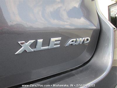 2015 Toyota Highlander XLE 4x4   - Photo 7 - Mishawaka, IN 46545