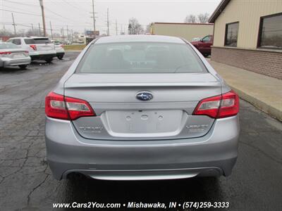 2017 Subaru Legacy 2.5i AWD - Photo 5 - Mishawaka, IN 46545