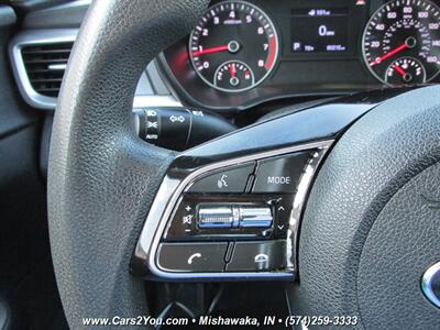 2019 Kia Optima LX   - Photo 20 - Mishawaka, IN 46545