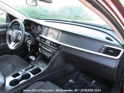 2019 Kia Optima LX   - Photo 15 - Mishawaka, IN 46545