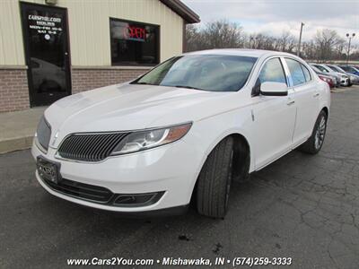 2015 Lincoln MKS AWD   - Photo 3 - Mishawaka, IN 46545