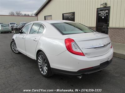 2015 Lincoln MKS AWD   - Photo 4 - Mishawaka, IN 46545