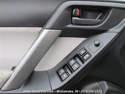 2014 Subaru Forester 2.5i AWD   - Photo 8 - Mishawaka, IN 46545