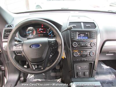 2017 Ford Explorer 4x4   - Photo 18 - Mishawaka, IN 46545