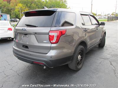 2017 Ford Explorer 4x4   - Photo 6 - Mishawaka, IN 46545