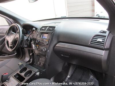 2017 Ford Explorer 4x4   - Photo 17 - Mishawaka, IN 46545