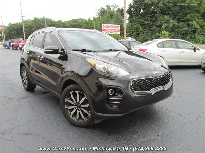 2017 Kia Sportage EX AWD - Photo 1 - Mishawaka, IN 46545