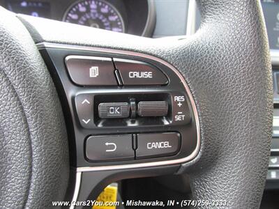 2018 Kia Optima   - Photo 23 - Mishawaka, IN 46545