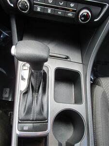 2018 Kia Optima   - Photo 28 - Mishawaka, IN 46545
