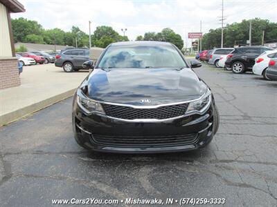 2018 Kia Optima   - Photo 3 - Mishawaka, IN 46545