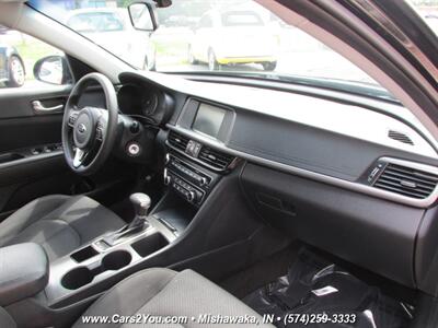 2018 Kia Optima   - Photo 17 - Mishawaka, IN 46545