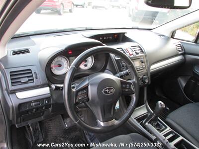 2013 Subaru Impreza 2.0i Premium Wagon AWD   - Photo 11 - Mishawaka, IN 46545