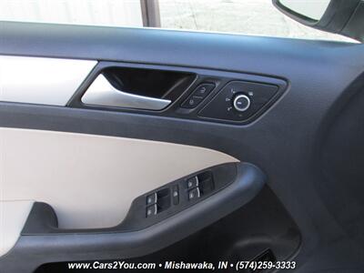 2014 Volkswagen Jetta SE   - Photo 10 - Mishawaka, IN 46545