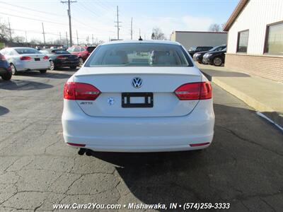 2014 Volkswagen Jetta SE   - Photo 5 - Mishawaka, IN 46545