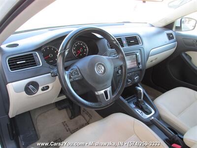 2014 Volkswagen Jetta SE   - Photo 11 - Mishawaka, IN 46545