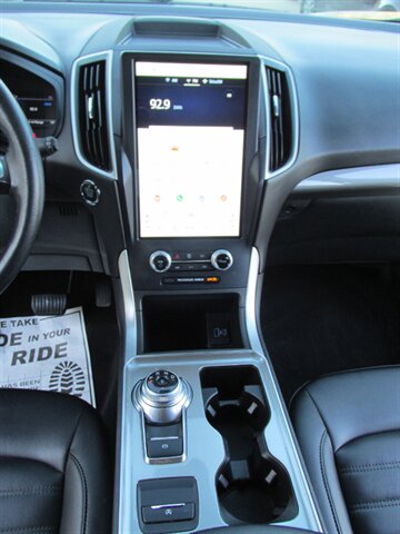 2023 Ford Edge SEL AWD - Photo 26 - Mishawaka, IN 46545