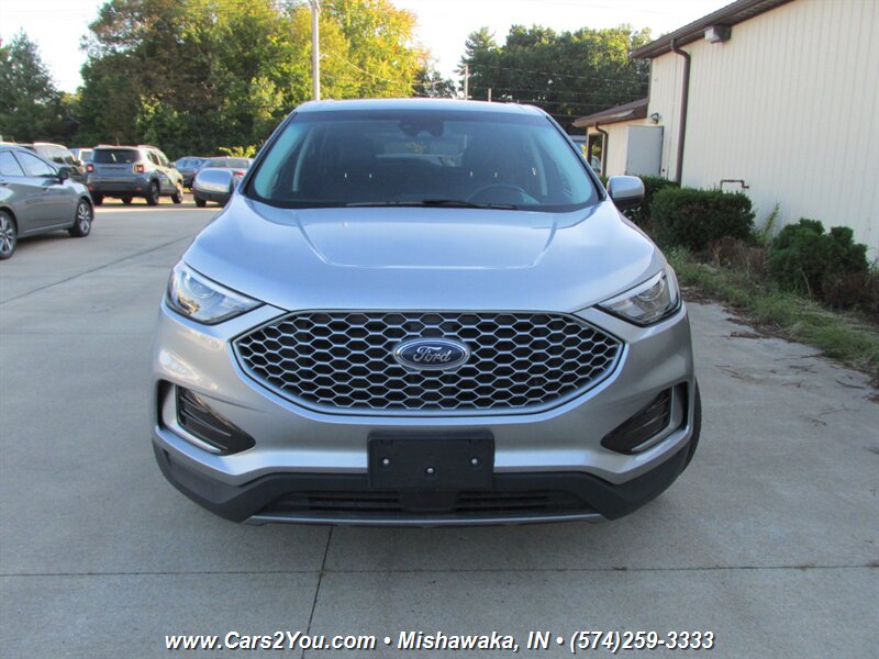 2023 Ford Edge SEL AWD - Photo 2 - Mishawaka, IN 46545
