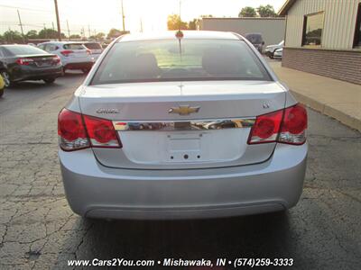 2015 Chevrolet Cruze 2LT Auto   - Photo 4 - Mishawaka, IN 46545