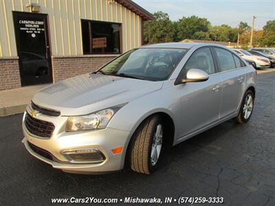 2015 Chevrolet Cruze 2LT Auto   - Photo 2 - Mishawaka, IN 46545