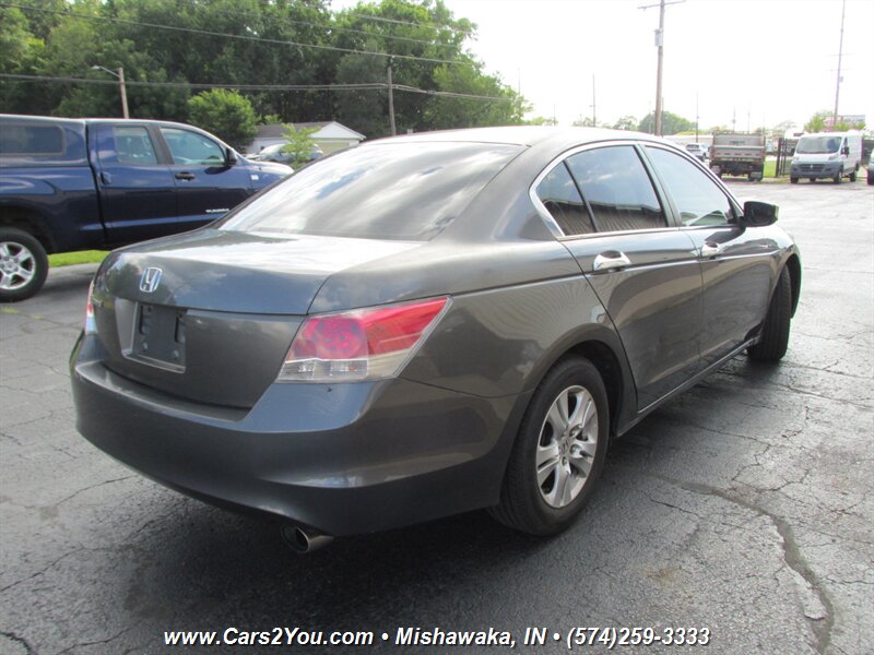 2009 Honda Accord LX - Photo 5 - Mishawaka, IN 46545