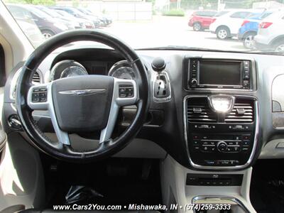 2013 Chrysler Town & Country Touring-L   - Photo 22 - Mishawaka, IN 46545