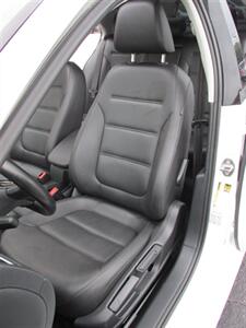 2018 Volkswagen Jetta 1.4T SE   - Photo 12 - Mishawaka, IN 46545