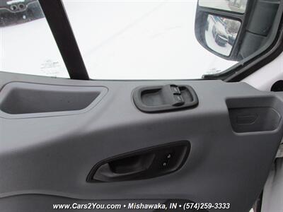 2016 Ford Transit 250   - Photo 12 - Mishawaka, IN 46545