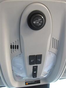 2012 Chevrolet Equinox LTZ - Photo 31 - Mishawaka, IN 46545