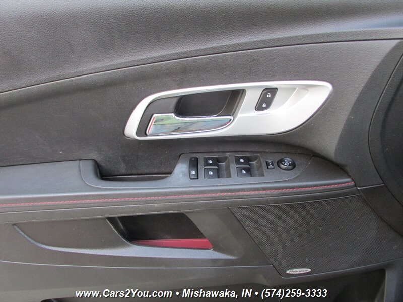 2012 Chevrolet Equinox LTZ - Photo 9 - Mishawaka, IN 46545