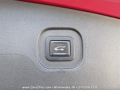 2012 Chevrolet Equinox LTZ - Photo 18 - Mishawaka, IN 46545